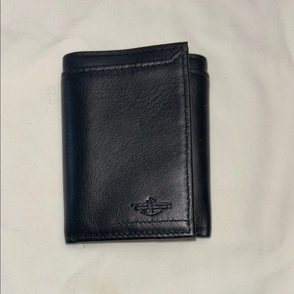 Black Leather dockers Wallet